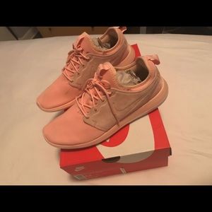 Men’s Nike Roshe 2 SIZE 9.5
